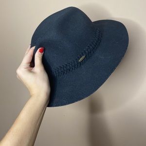 Adora black felt hat